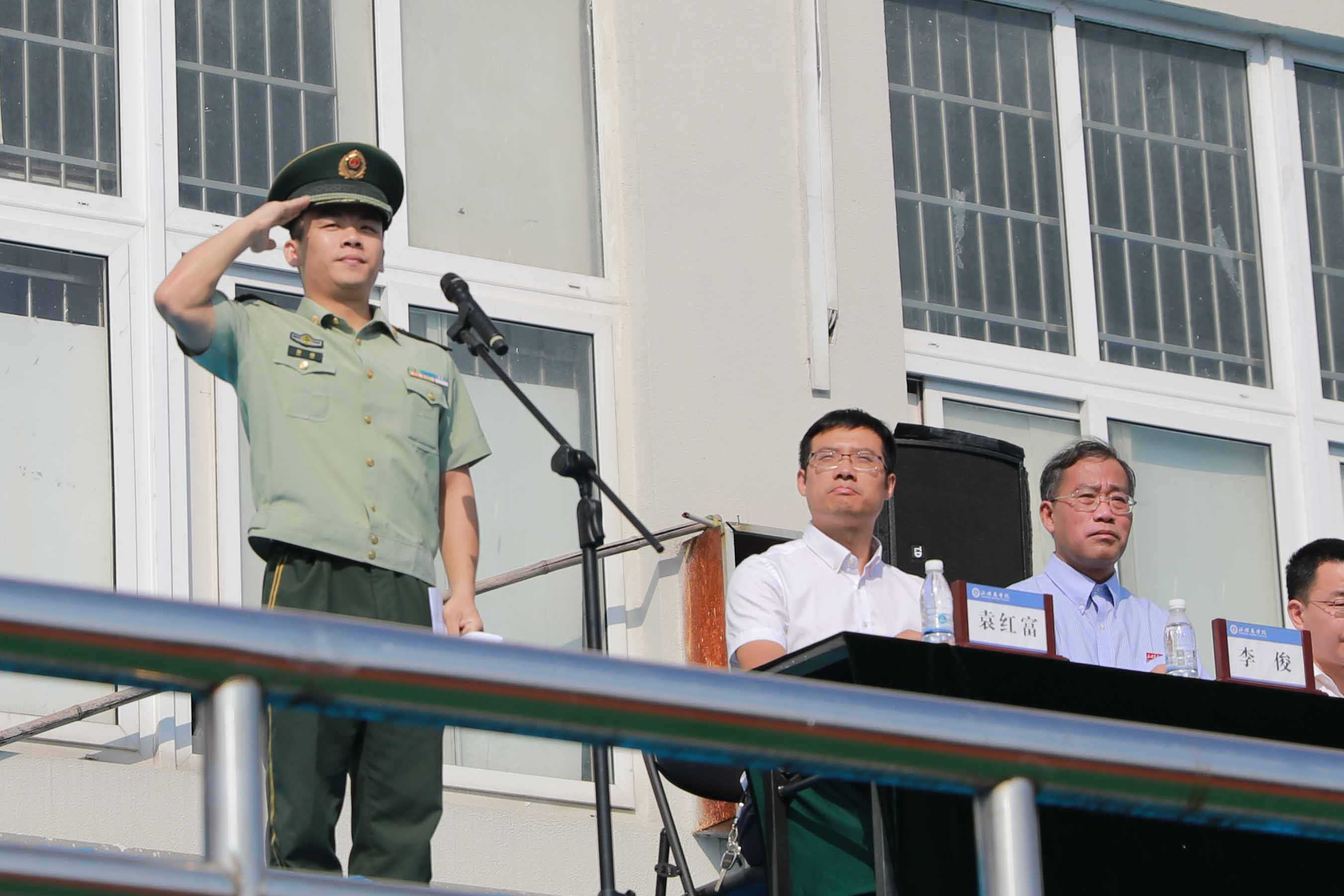 2018.9.10 新生軍訓(xùn) 杜明陽(yáng)-11.jpg