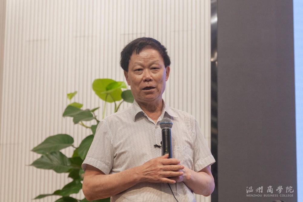 2021.5.19 師魂與師藝  黃箴言   任子翌  審圖：王曉峰 (12).jpg