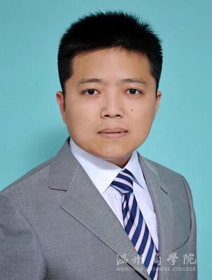 王鐵成.jpg
