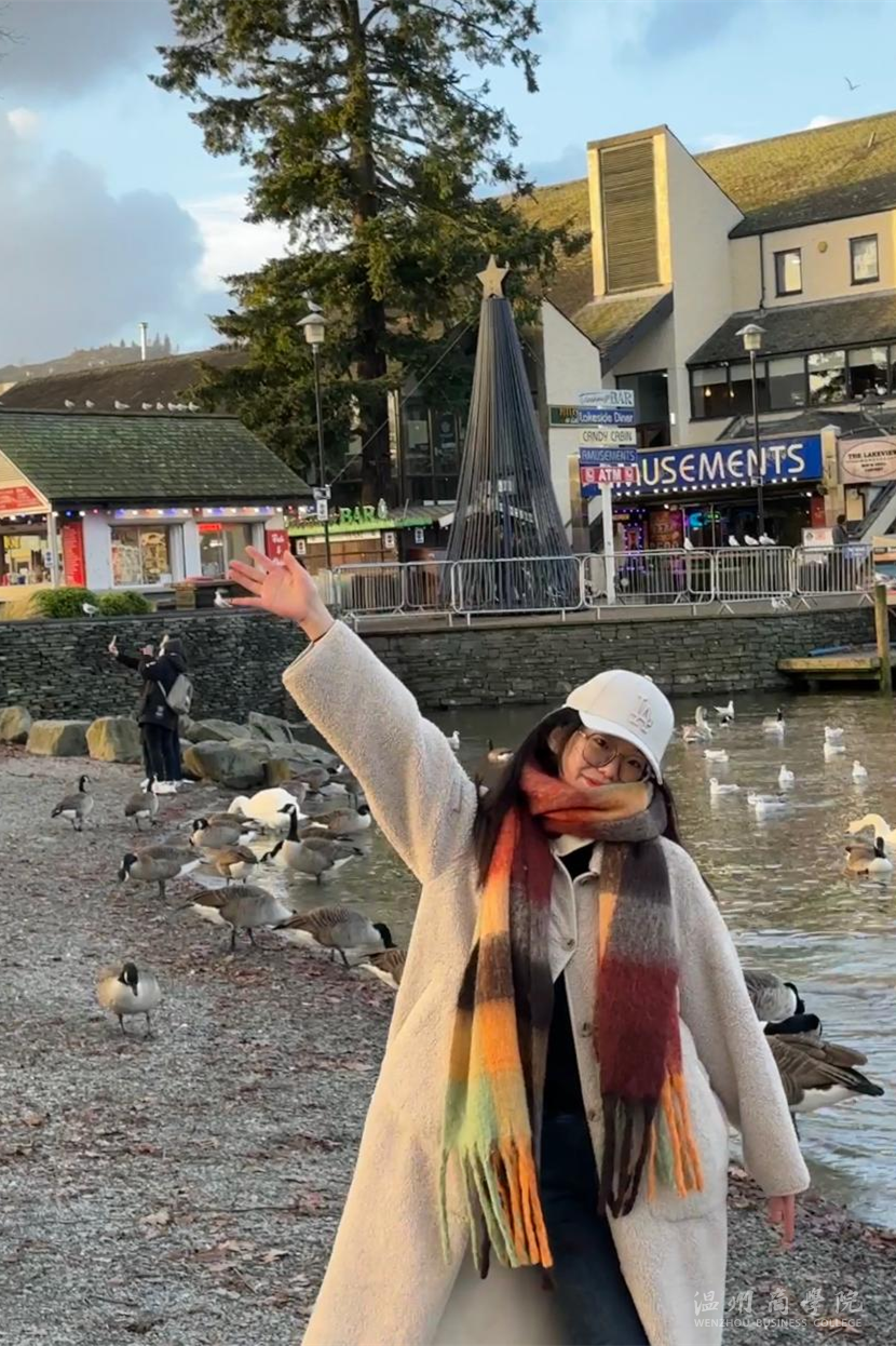 張楚婷.png
