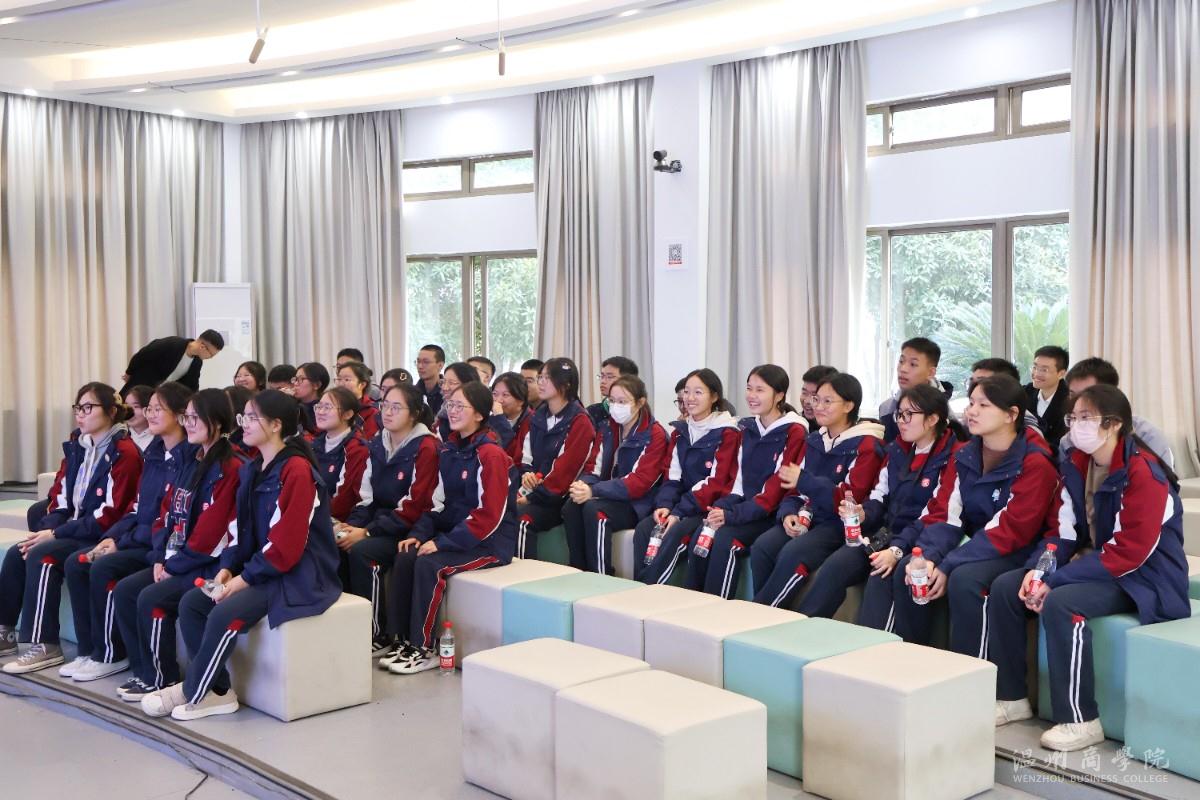 學生研討照片5_proc.jpg